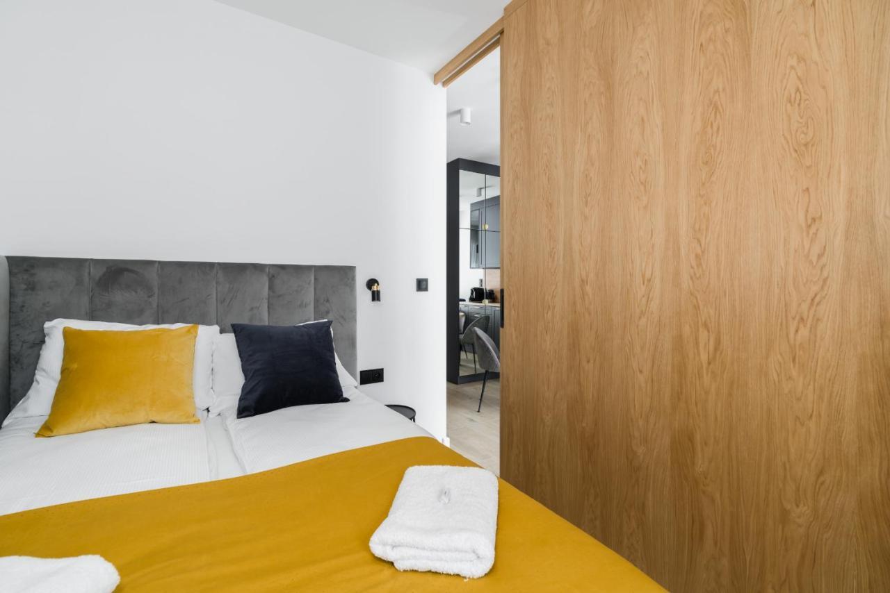 Niedzialkowskiego 25 Apartments Stary Browar City Center By Renters Prestige Posen Exterior foto